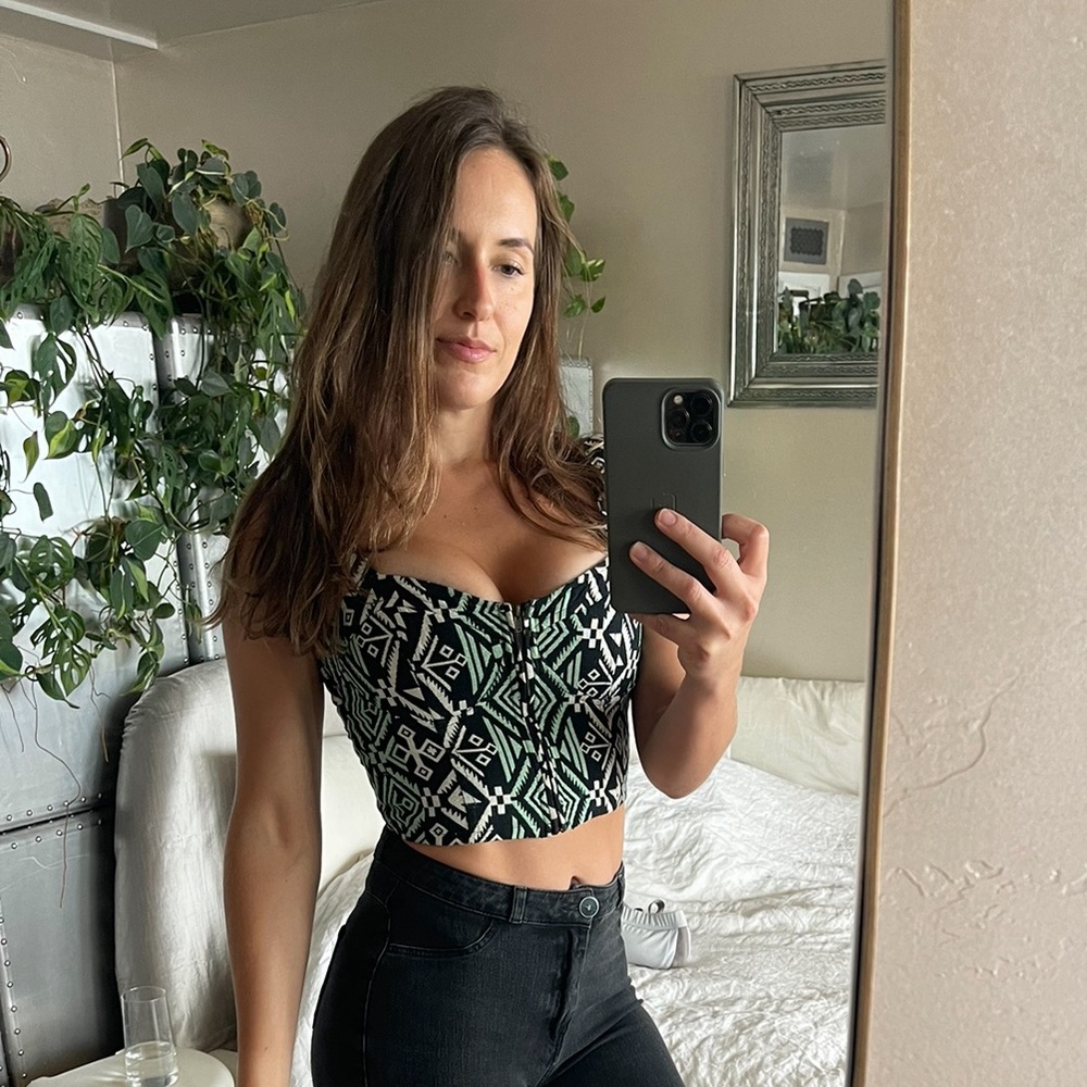 Staring at Stars Cute Crop Top Front Zip Up